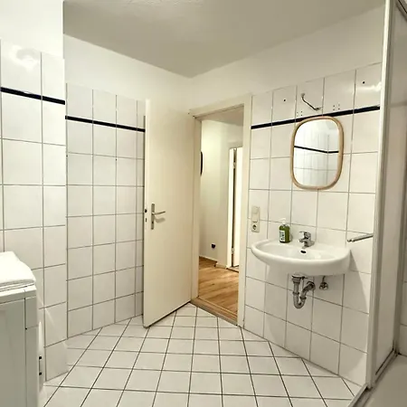 In Ruhige Lage Im Haus Zur Alleinnutzung Mit Parkplatz & Wlan Bad Bramstedt