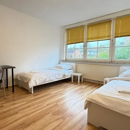 In Ruhige Lage Im Haus Zur Alleinnutzung Mit Parkplatz & Wlan Apartment *